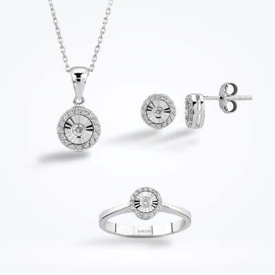 0.33 Karat Pırlanta Mini Set